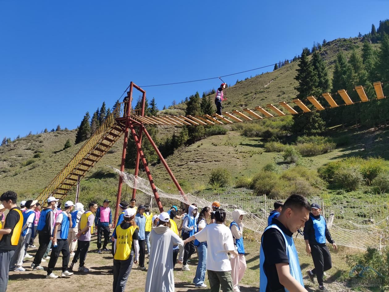 凝聚支部力量 熔煉團隊精神 第 2 張 凝聚支部力量 熔煉團隊精神 第 2 張