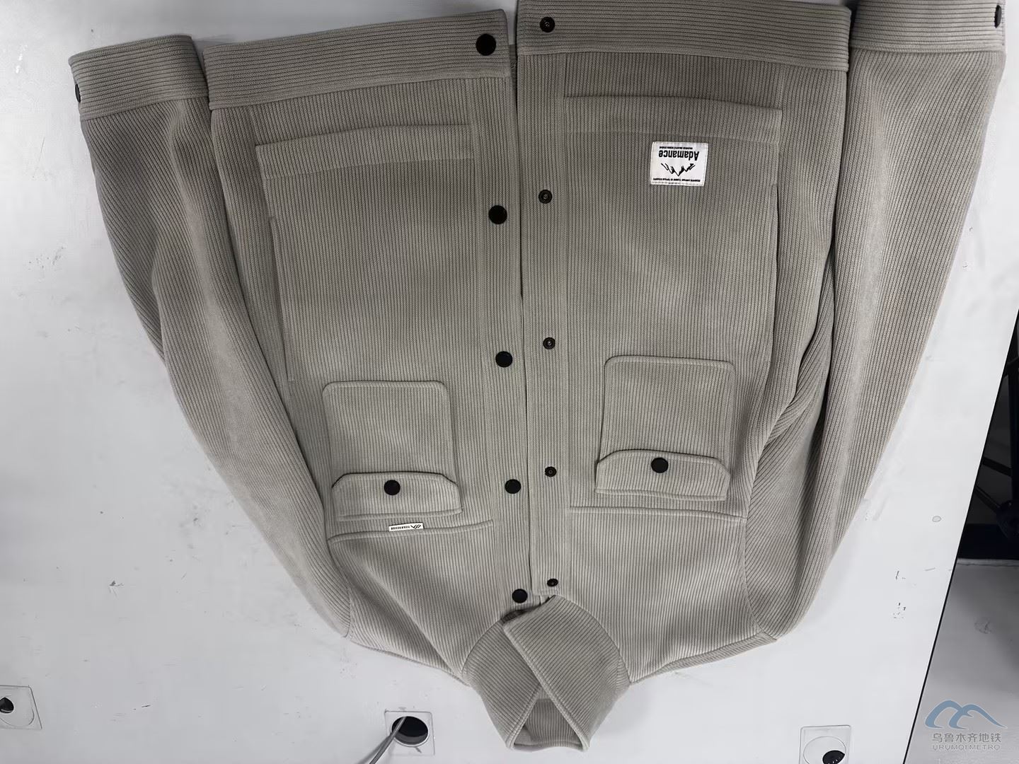 e0222d62-e9ba-4165-95ea-79c3a285fd58.jpg e0222d62-e9ba-4165-95ea-79c3a285fd58.jpg